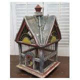 Primitive wooden birdhouse - great worn paint