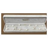 14k Gold Necklace W/ Cultured Pearls?