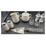 Box - salt and peppers, creamer sugar, Shannon