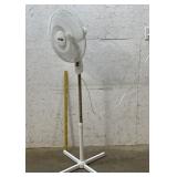 Breezeway Oscillating Fan - works - pick up in