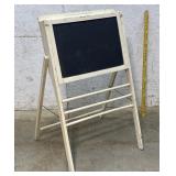 Folding Chalkboard 24/40