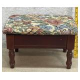 Lift Top Footstool 16/12/10