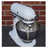 Kitchen Aid Mixer with Attachments & Extra Bowl