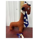 ï¿½64 Northmen Syracuse pin and plush giraffe