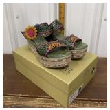 sz31  Lï¿½Aratiste spring step shoes *new w/ box