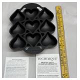 Technique Cast Iron Heart Backing Mold Pan - new
