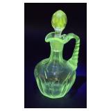 Vinegar Cruet - Glows green under UV light -