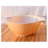 Pyrex Yellow (?) Bowl. Has powdery residue.