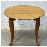 Queen Ann Dropleaf Stand (oak) 28/32/25