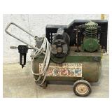 Campbell Hausfeld Air Compressor- runs