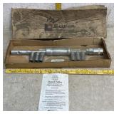 Snap-on Dowel Puller - new in box