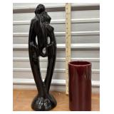 Haeger 'Lovers' sculpture and vase *chip on base