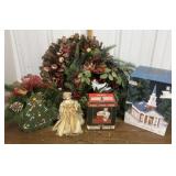 Wreaths, Coca-Cola stocking holder, porcelain