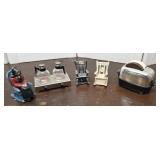 4 Pair Salt And Peppers