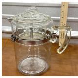 Pyrex percolator coffee pot *has damage on lid