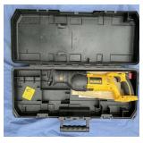 Dewalt Reciprocating Saw w/Case