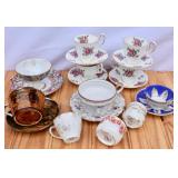 Lot of Teacups & Saucers (3 cups have no saucers)