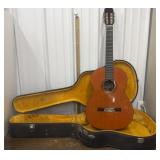 Aria concert guitar w/ case *case not perfect,
