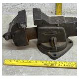 Craftsman 3.5ï¿½ Vise