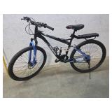 Mongoose 27.5in mountain bike