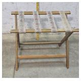 Folding luggage rack - Great for guests