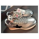 Brand new/tags justice sport size 3 girls