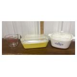 Pyrex refrigerator box, measuring cup,