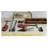 Ridgid Ratchet Pipe Threader, Pipe Cutter &