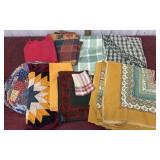 Vintage tablecloths, placemats etcï¿½