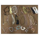 Assorted necklaces, bracelets etc *1 marked 925