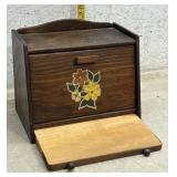 Pine Bread Box w/ pull out cutting board 16/9/12
