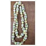 Vintage plastic flower necklace