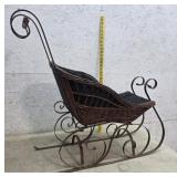 Wicker sleigh