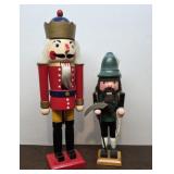 2 wooden Christmas nutcrackers