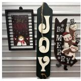 Christmas Wall Decor from clean estate