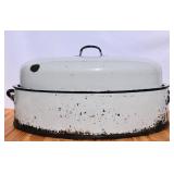 Vintage XL Savory Enamel Roasting Pan - Oven