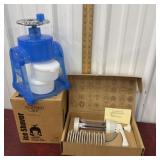 Pampered Chef ice shaver and cookie press