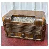 Tube radio