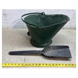 Coal Scuttle w/ shovel