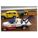 Diecast Collector Trucks. Coca-cola, Amoco