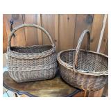 2 vintage baskets