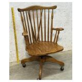 Windsor Style Swivel Office Chair