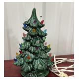Holland Mold Light up tree - small