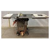 Delta Table Saw 220v - works
