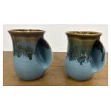 Studio pottery Hand warming mugs - pr