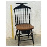 Stenciled Butlerï¿½s Chair w/ Drawer