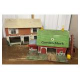 Garden Mark tin barn, tin doll house *need