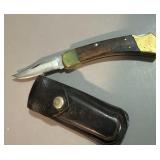 Buck 110 knife with Buck case