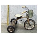 Childï¿½s Tricycle w/basket