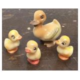 Set "Grandmacore" Wilton Plastic Duck & Ducklings